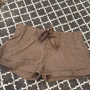 2B Bebe Taupe Women's Cargo Shorts